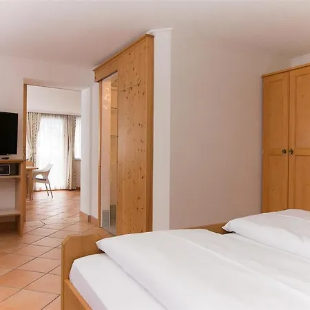 ゲストハウス Haus Angela