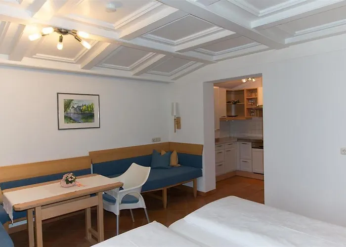 Haus Angela Pensionat Sankt Jakob in Defereggen