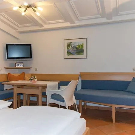 Haus Angela 3* 셍트쟈콥인데퍼러겐