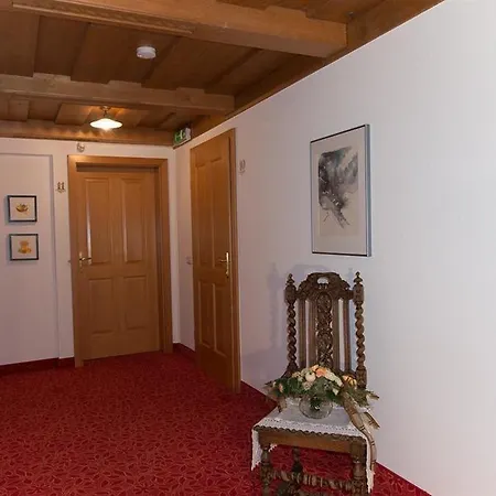 Haus Angela بيت ضيافة
